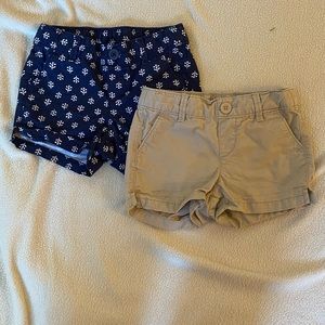 2 pair of Old Navy kids khaki style shorts